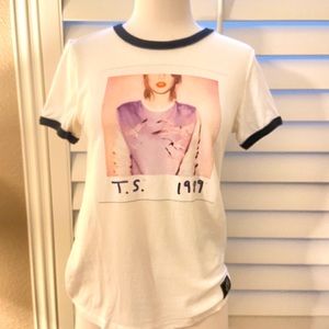Taylor Swift 1989 Tee